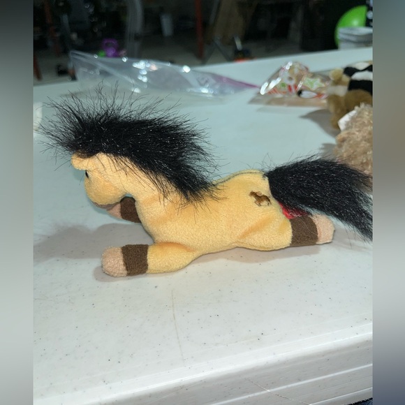 Spirit 2002 Mini Plush-Beverly Hills Collection - Picture 2 of 6